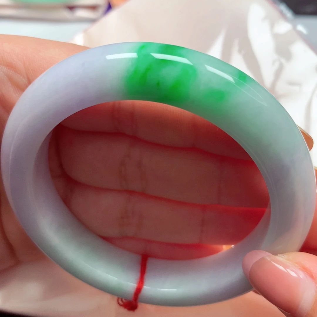 翡翠手镯未镶嵌阳绿春彩36