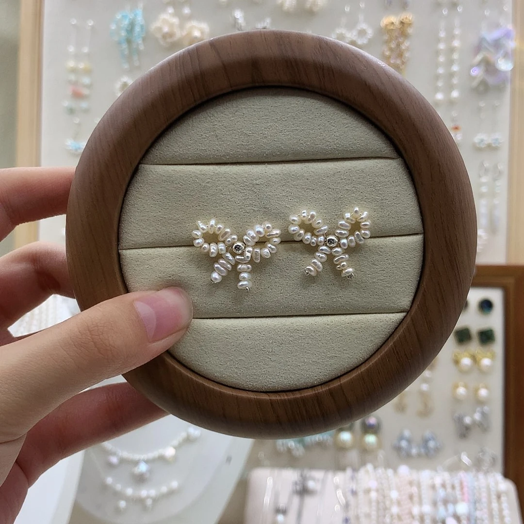 银S925镶嵌淡水珍珠耳饰