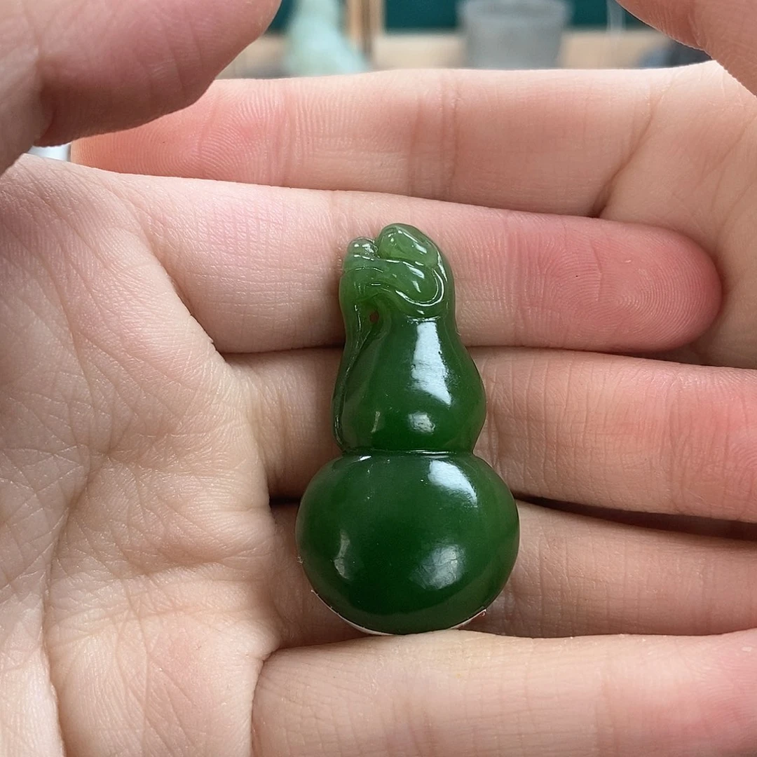 和田玉（糖玉）颈饰未镶嵌