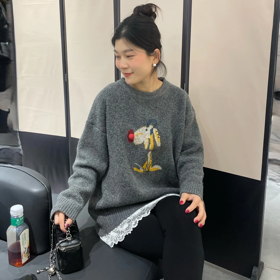 2025冬季新款圆领女慵懒风卡通长袖针织毛针织衫蕾丝拼接灰色毛衣