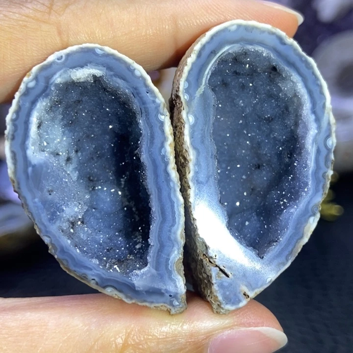 幽蓝兔耳摆件未镶嵌水晶