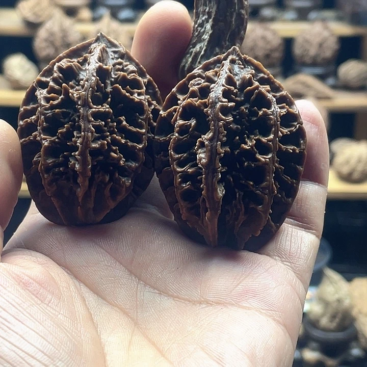 牛***爸把件文玩核桃精品大花