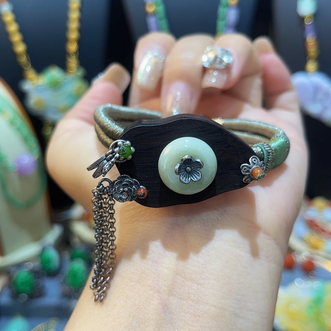 未镶嵌手链翡翠平安扣