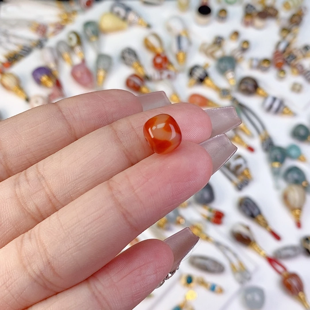玛瑙/玉髓未镶嵌颈饰9.2×8.1