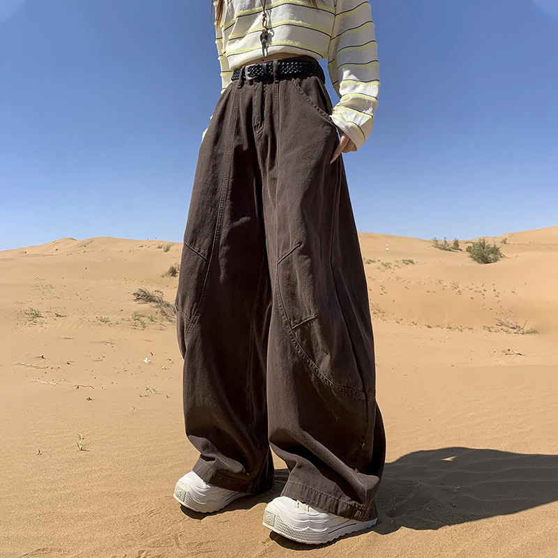 美拉德风2025年春秋季新款牛仔裤女时尚高街咖色弯刀阔腿裤长裤