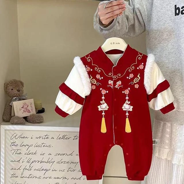 婴儿红色满月加绒连体衣衣服秋冬装中国国风周岁百天宝宝连体爬服