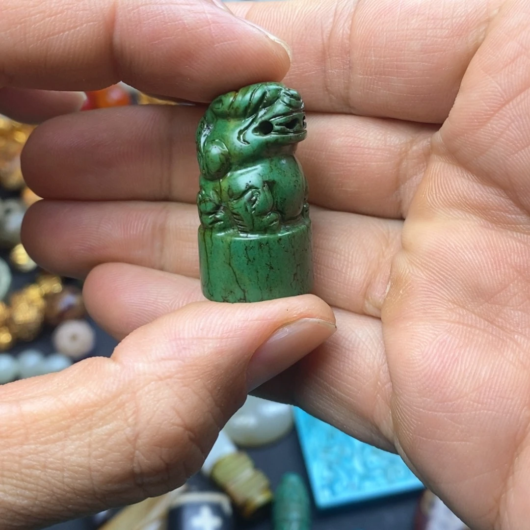 未镶嵌颈饰玛瑙/玉髓(****光