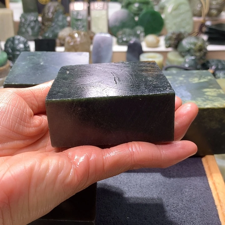 和田玉未镶嵌珠宝半成品