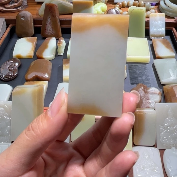 颈饰未镶嵌和田玉风*