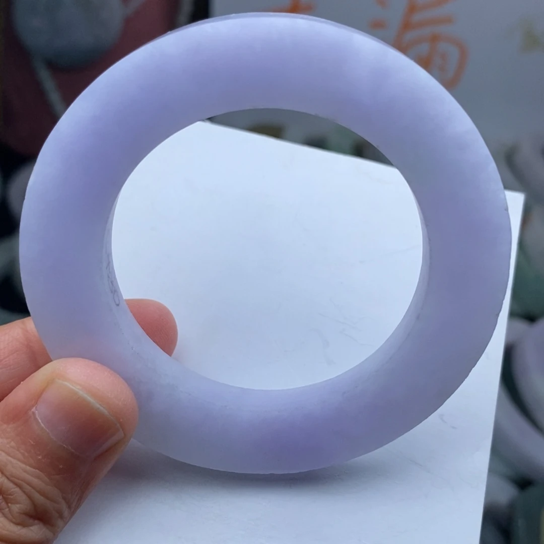 定制翡翠圆条未镶嵌