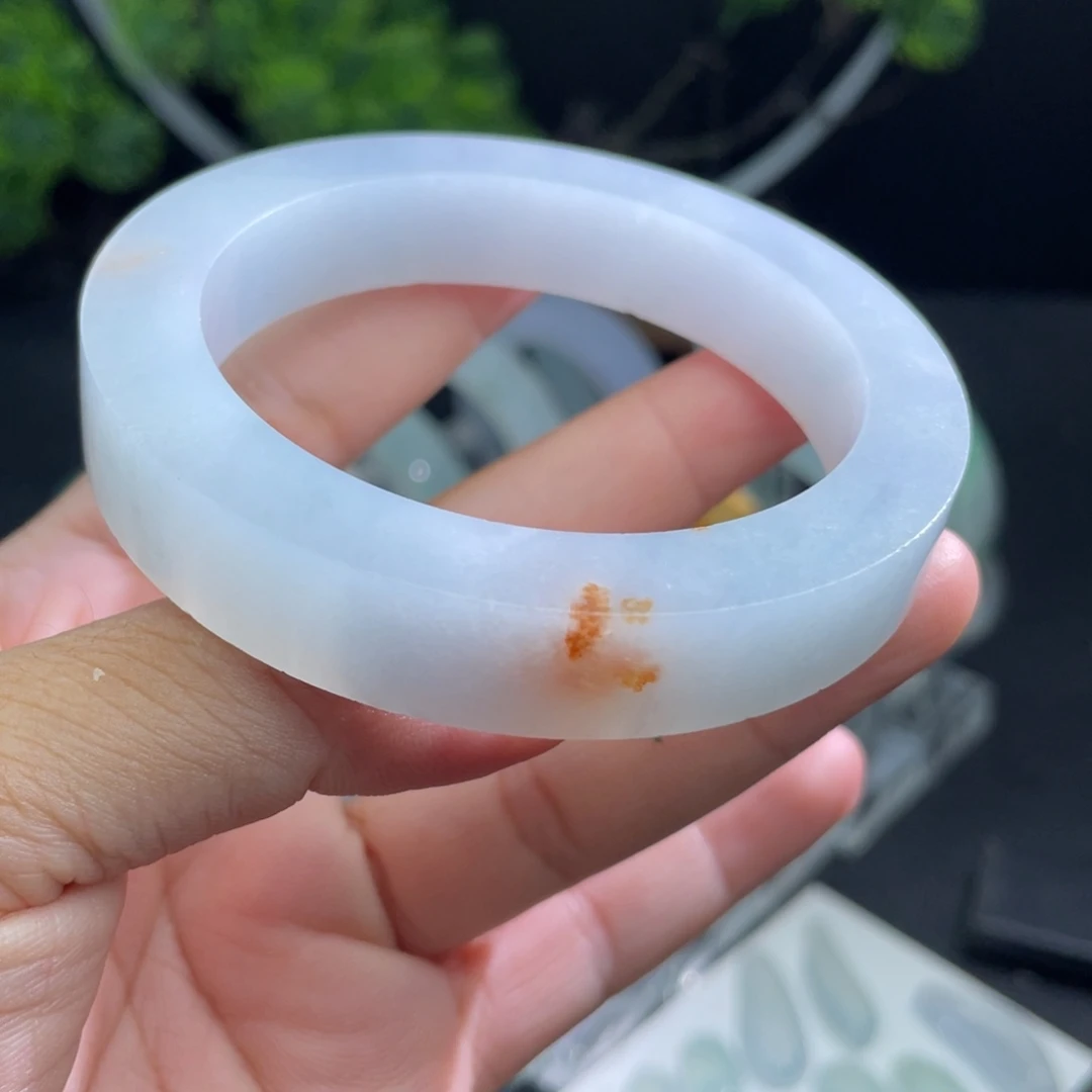 未镶嵌不退不换定制翡翠