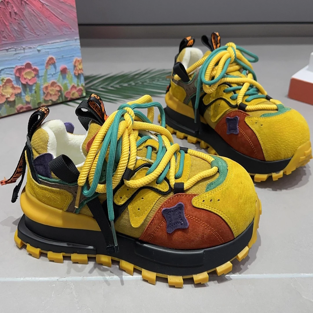 厚底老爹女真鞋拼色皮2025秋冬季新款网红鸳鸯阿甘鞋