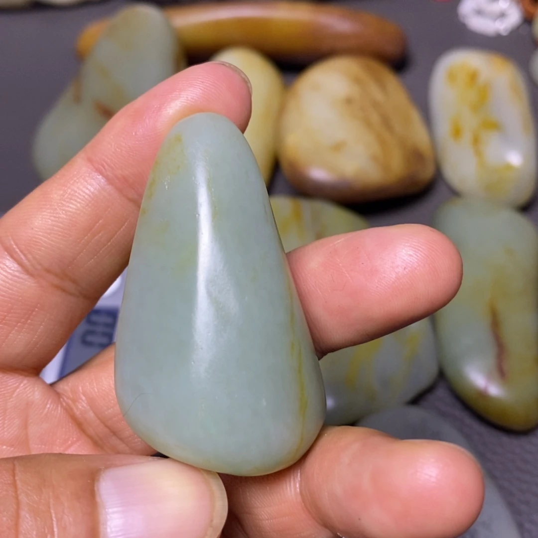 未镶嵌和田玉挂件