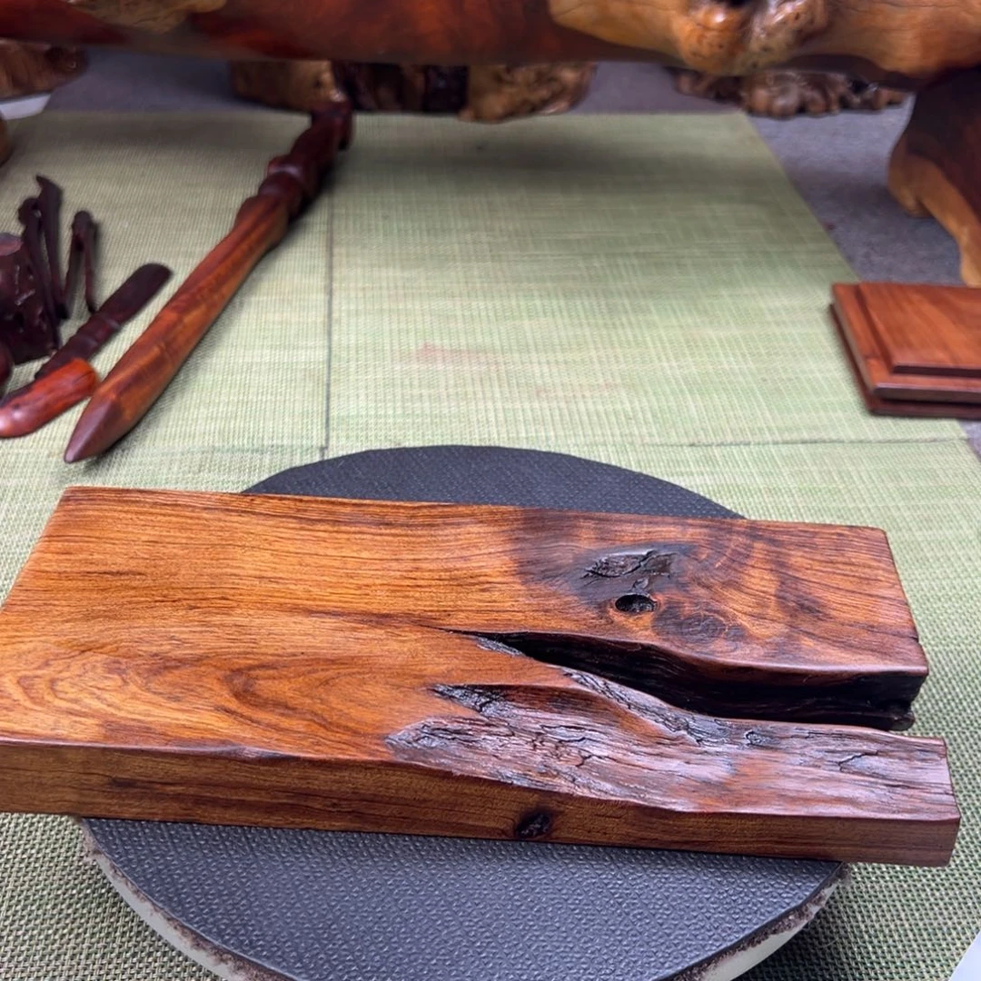 大果紫檀（缅甸花梨）适*