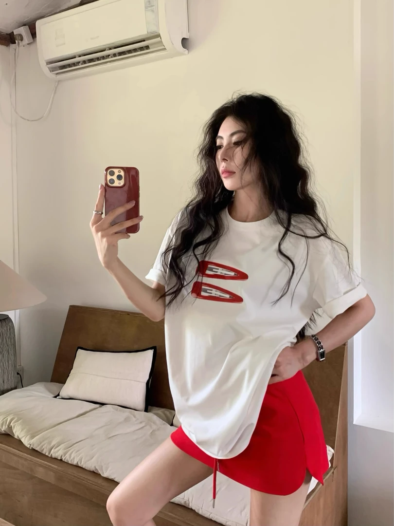 260克设计感印花短袖T恤女装夏季韩系chic休闲宽松中长款小众上衣