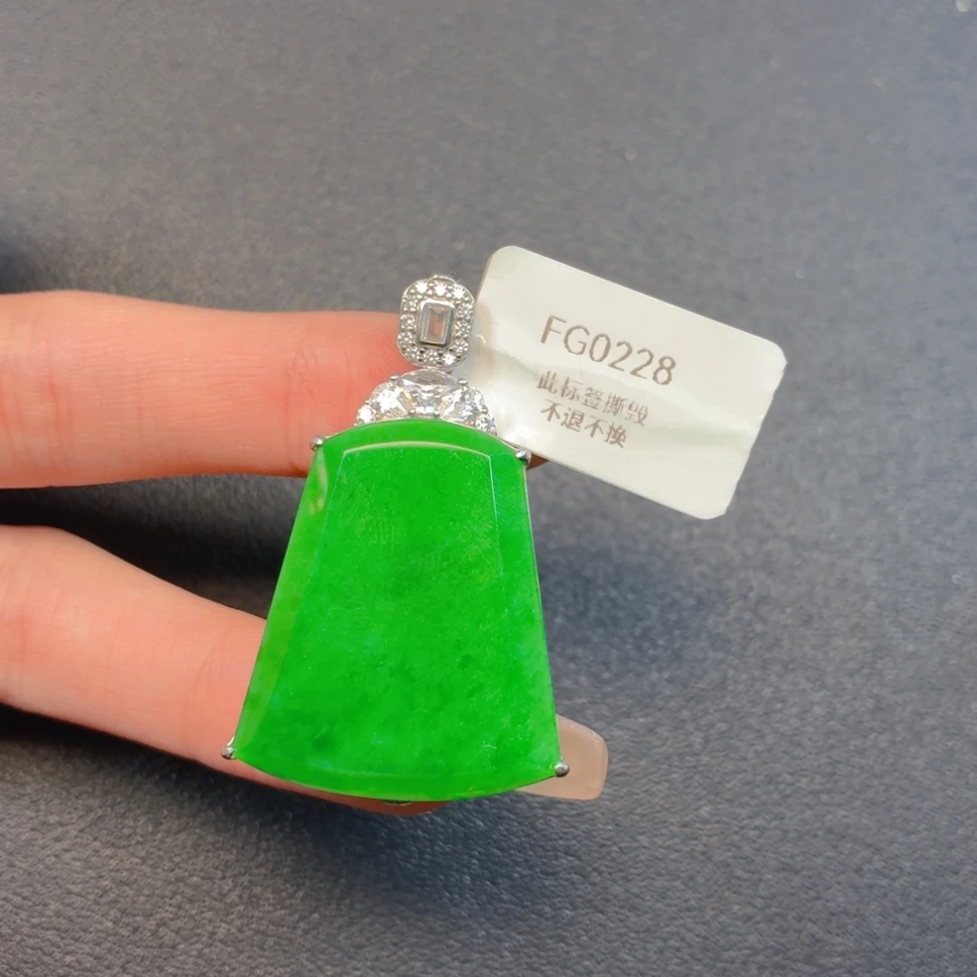 翡翠银S925镶嵌颈饰