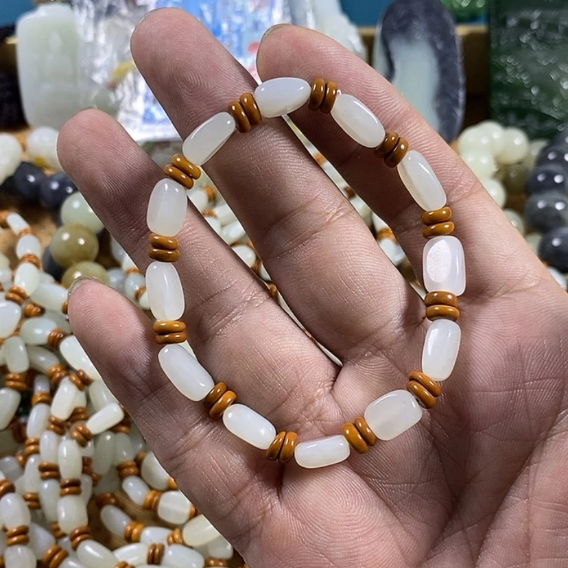 【闪购商品】未镶嵌手链和田玉情*