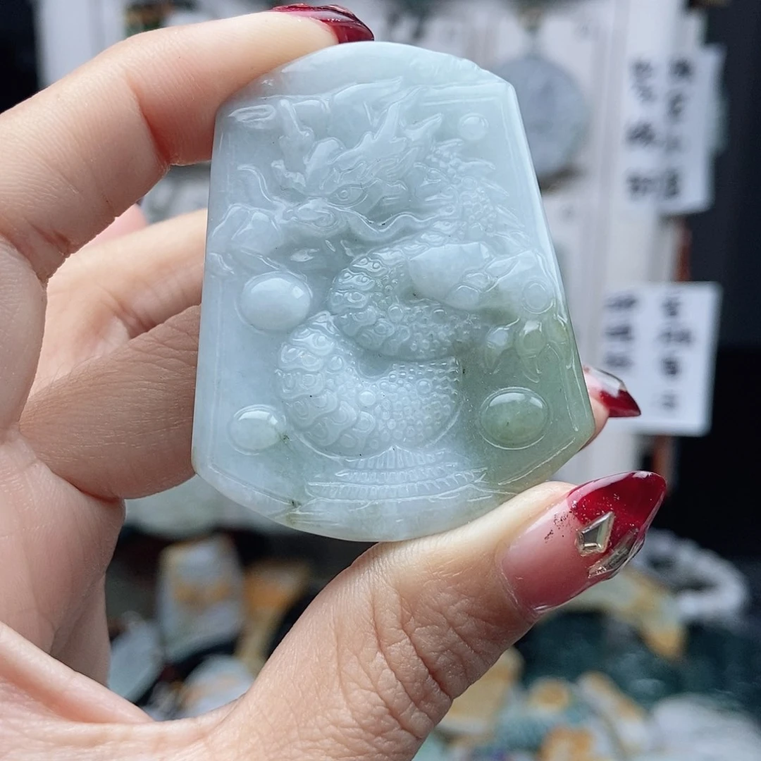 翡翠颈饰14K金镶嵌翡翠