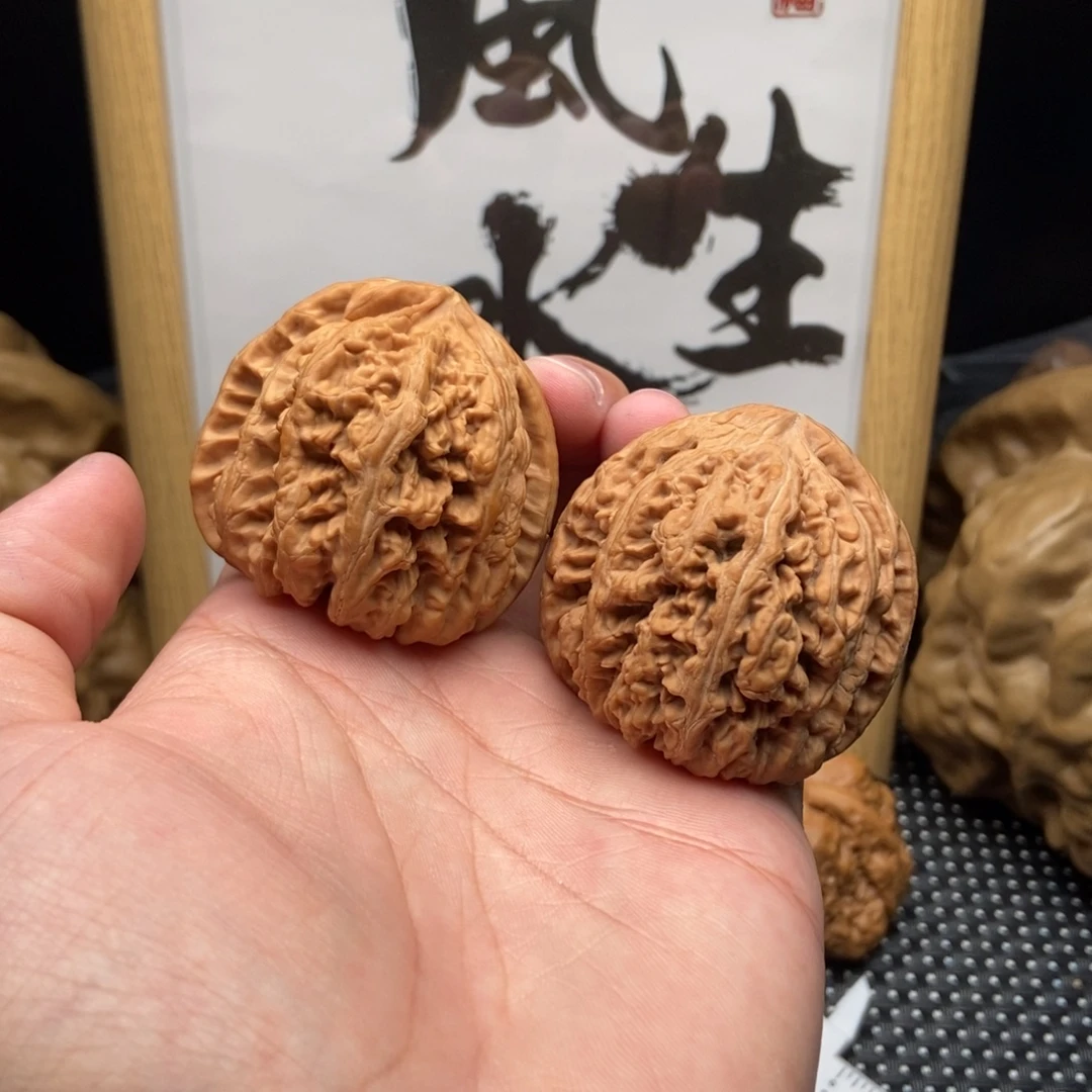 文玩核桃把件45粗筋