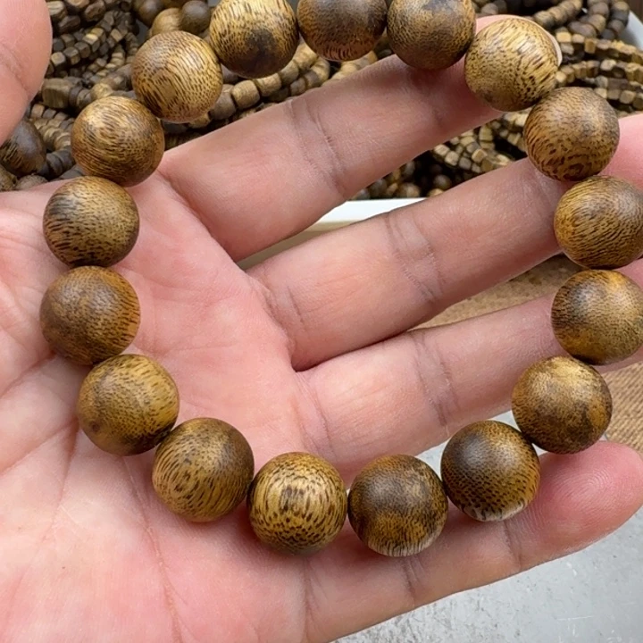 花***爱沉香手串乌身手串12克