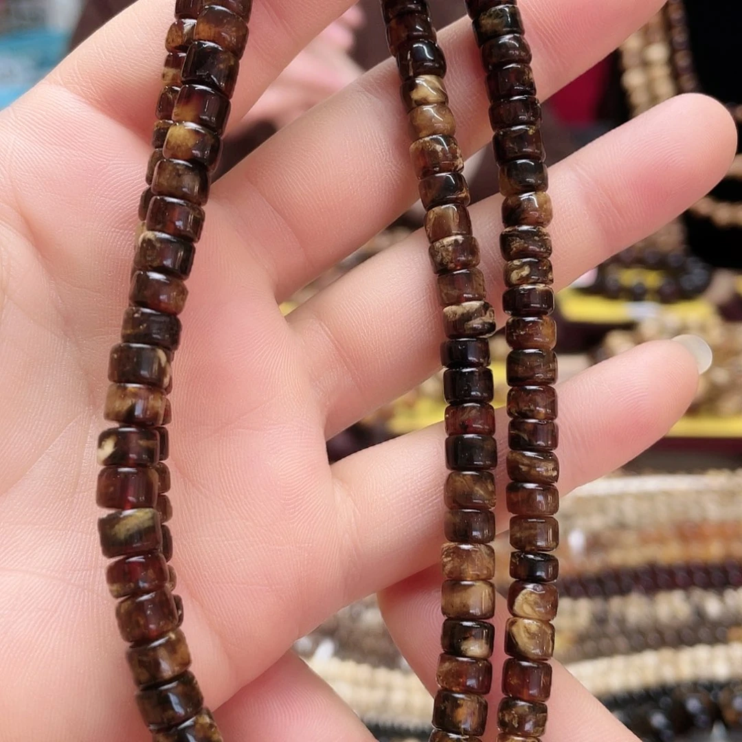 琥珀裸石未镶嵌六