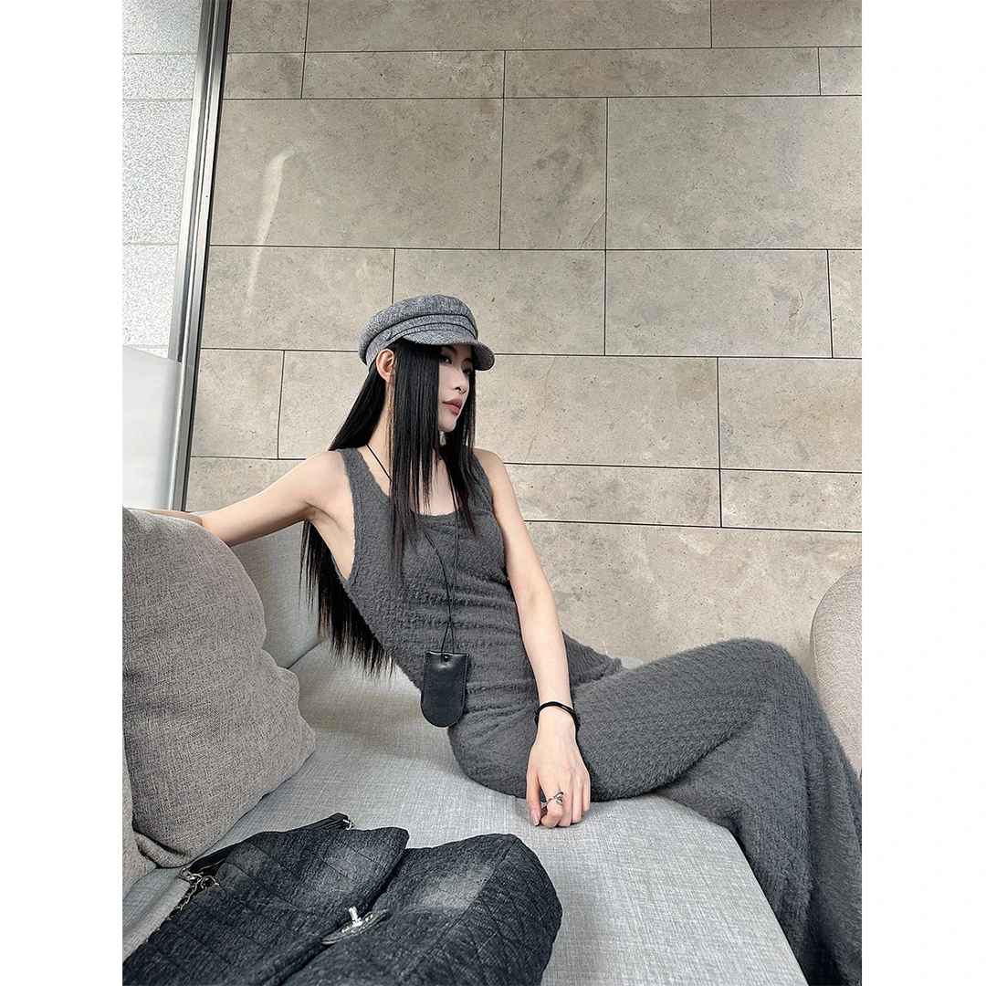 P0905Q3329U领背心毛毛连衣裙女直筒休闲时尚长裙08.05抖