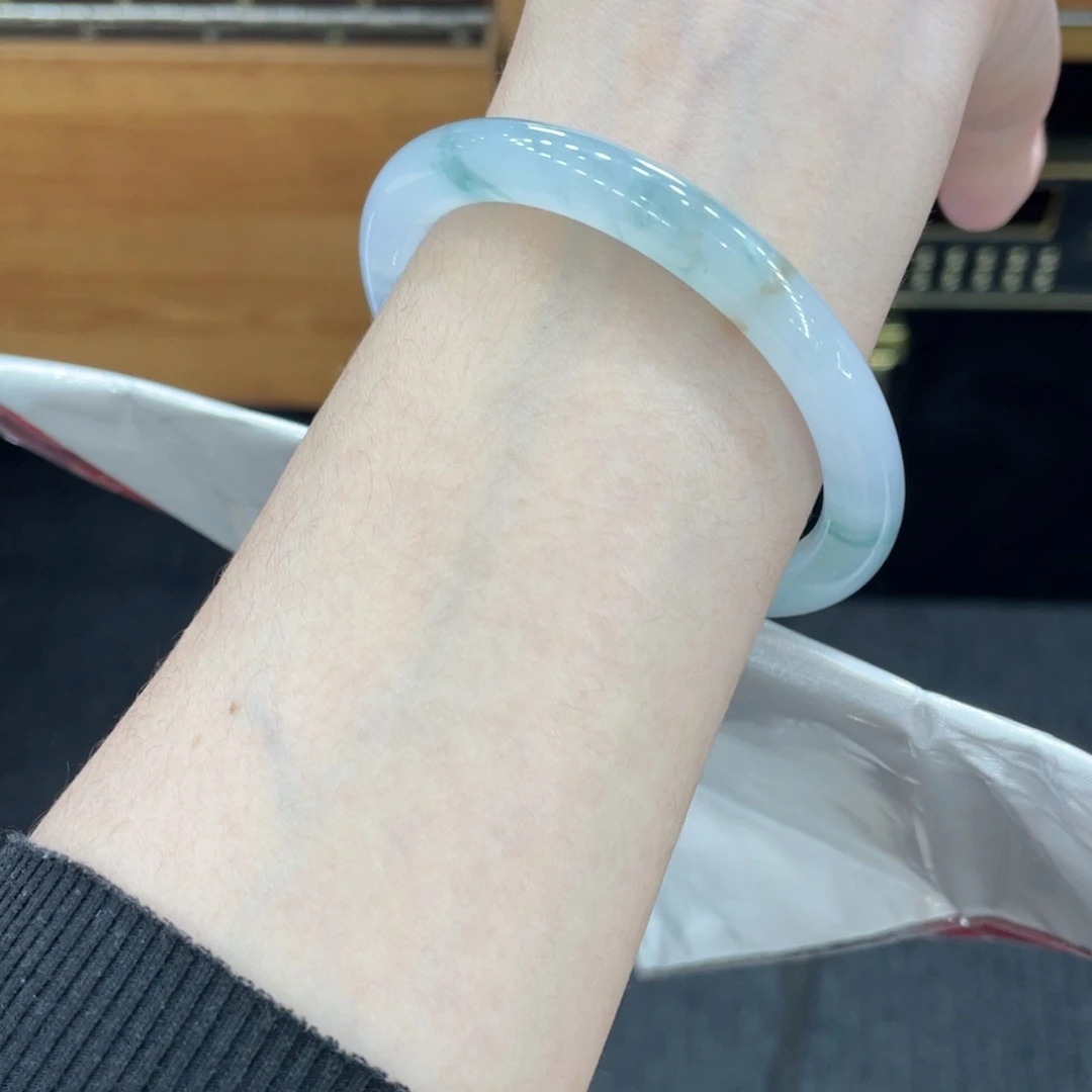 未镶嵌手镯翡翠卡56.2胶条子，冰飘花