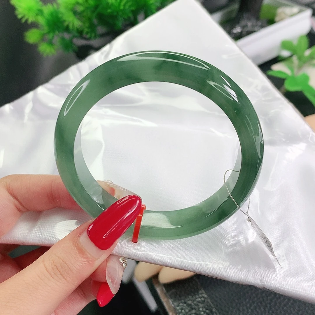 未镶嵌手镯翡翠57圈