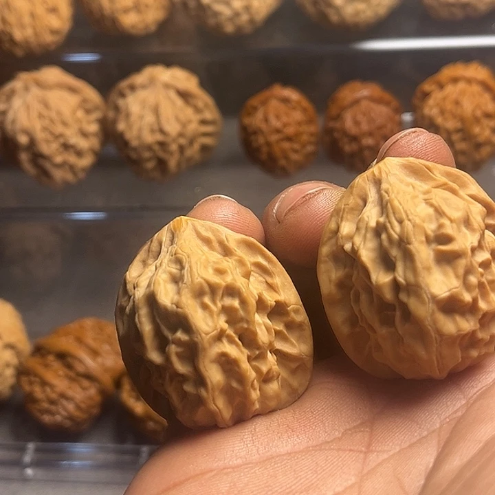 文玩核桃吊坠35观音肚