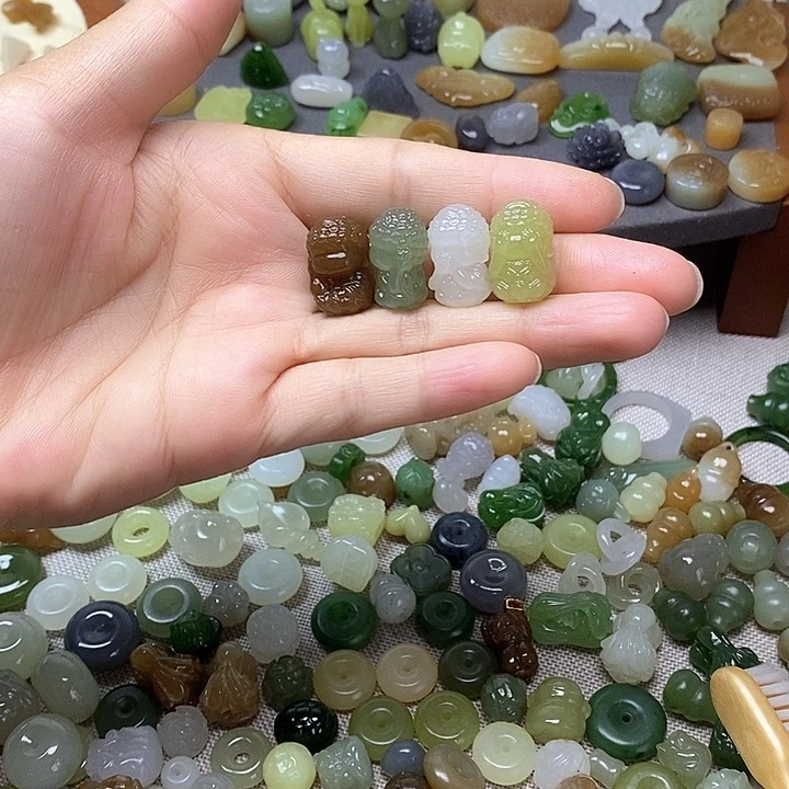 未镶嵌和田玉挂件茉*