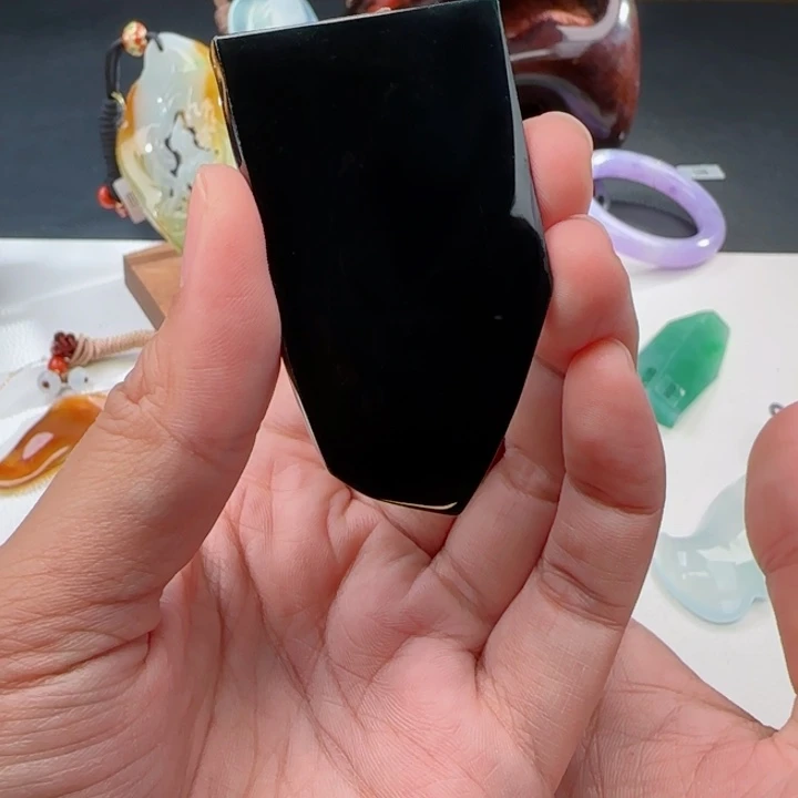 【闪购商品】定制翡翠未镶嵌哈****l堯