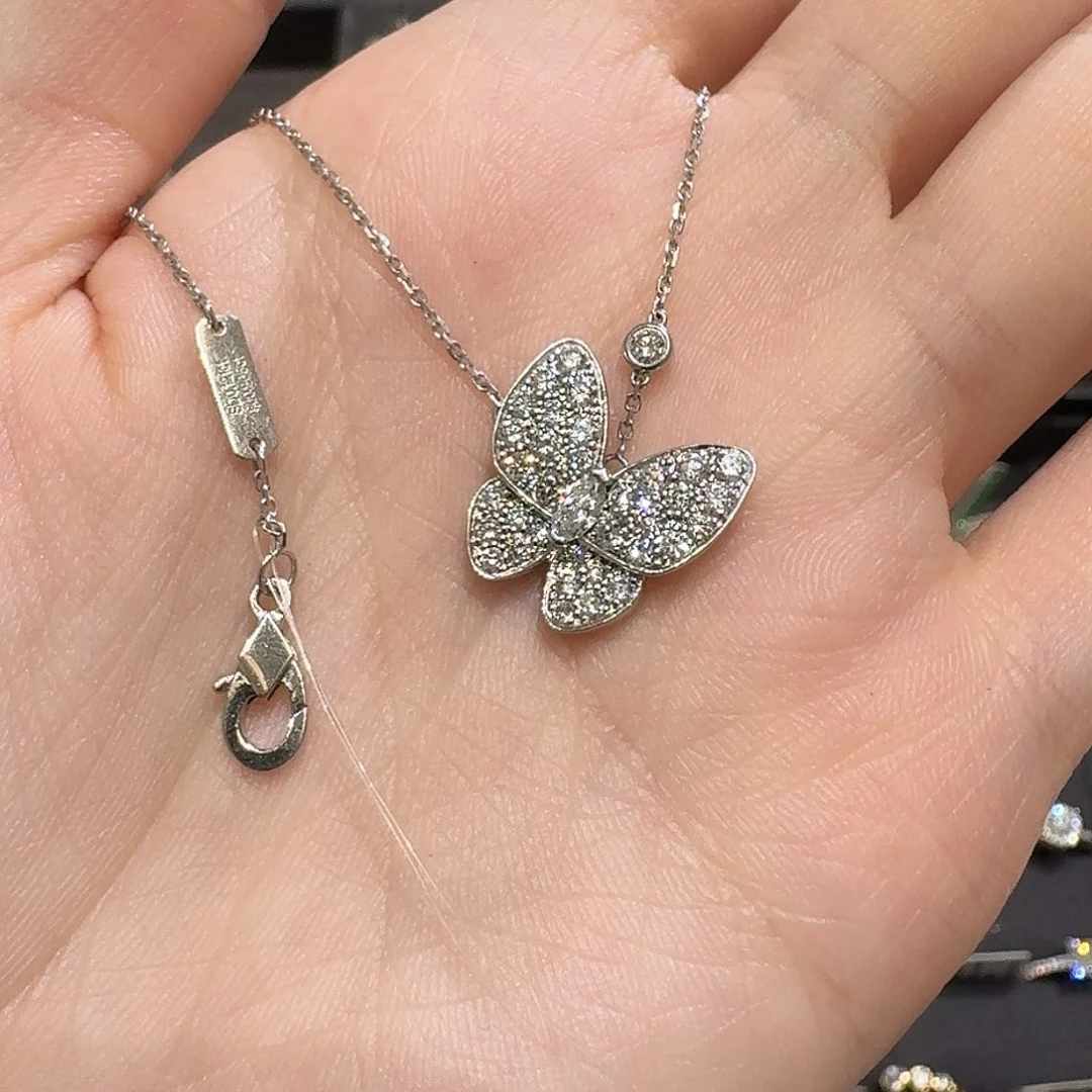 实验室培育钻石颈饰铂Pt950镶嵌满钻大蝴蝶原版扣6g