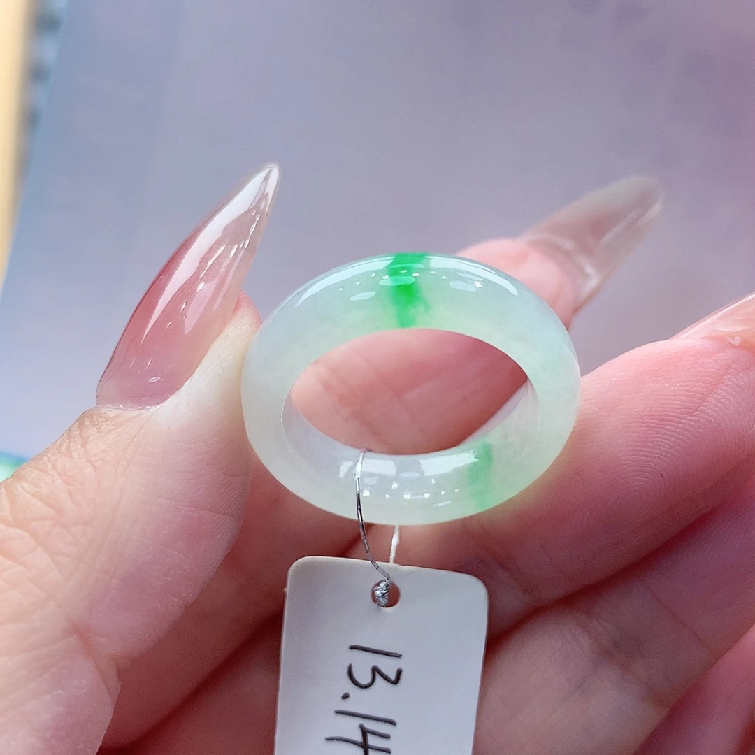 翡翠未镶嵌戒指缅甸A货