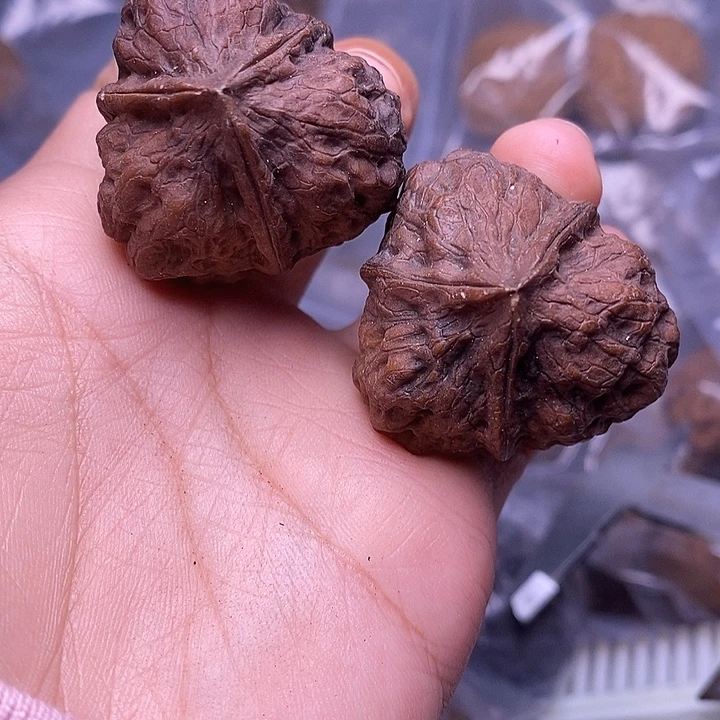 文玩核桃把件  254