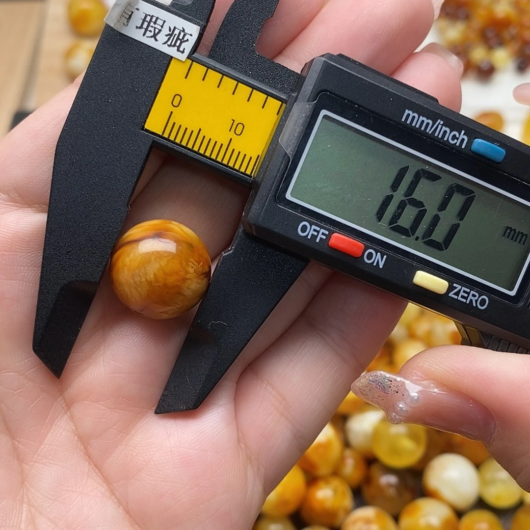 蜜蜡未镶嵌裸石蜜蜡1023