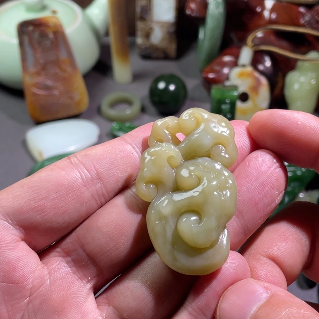 颈饰未镶嵌和田玉