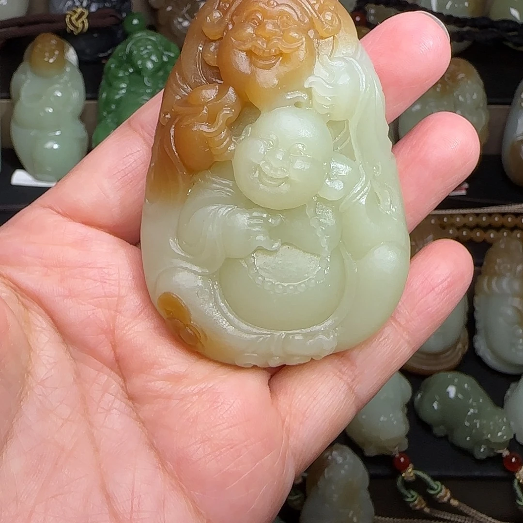 美***画颈饰未镶嵌和田玉