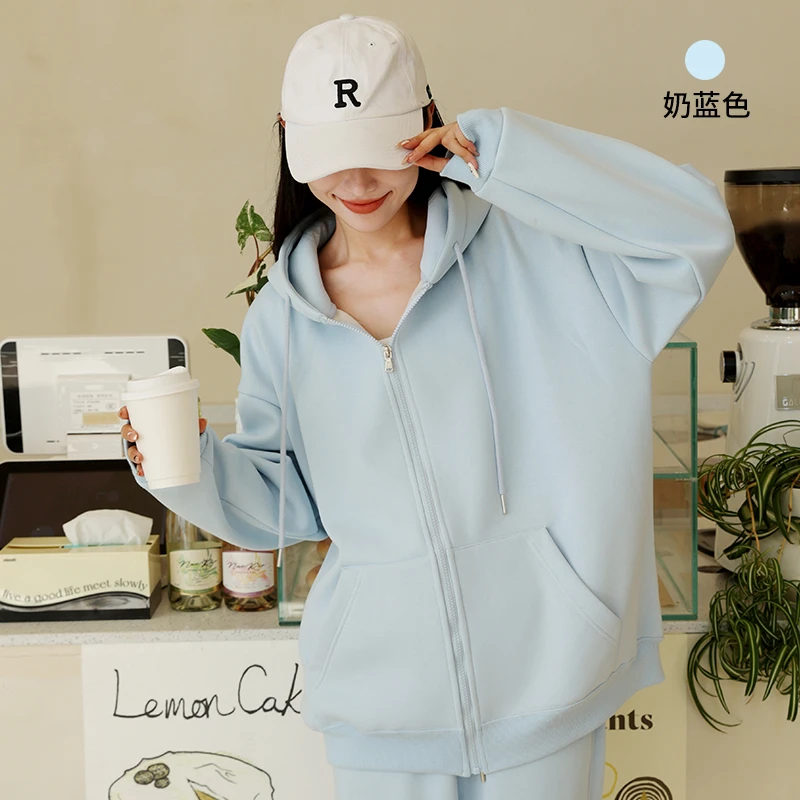 秋冬韩版休闲时尚穿搭加绒加厚卫衣百搭宽松秋冬连帽卫衣