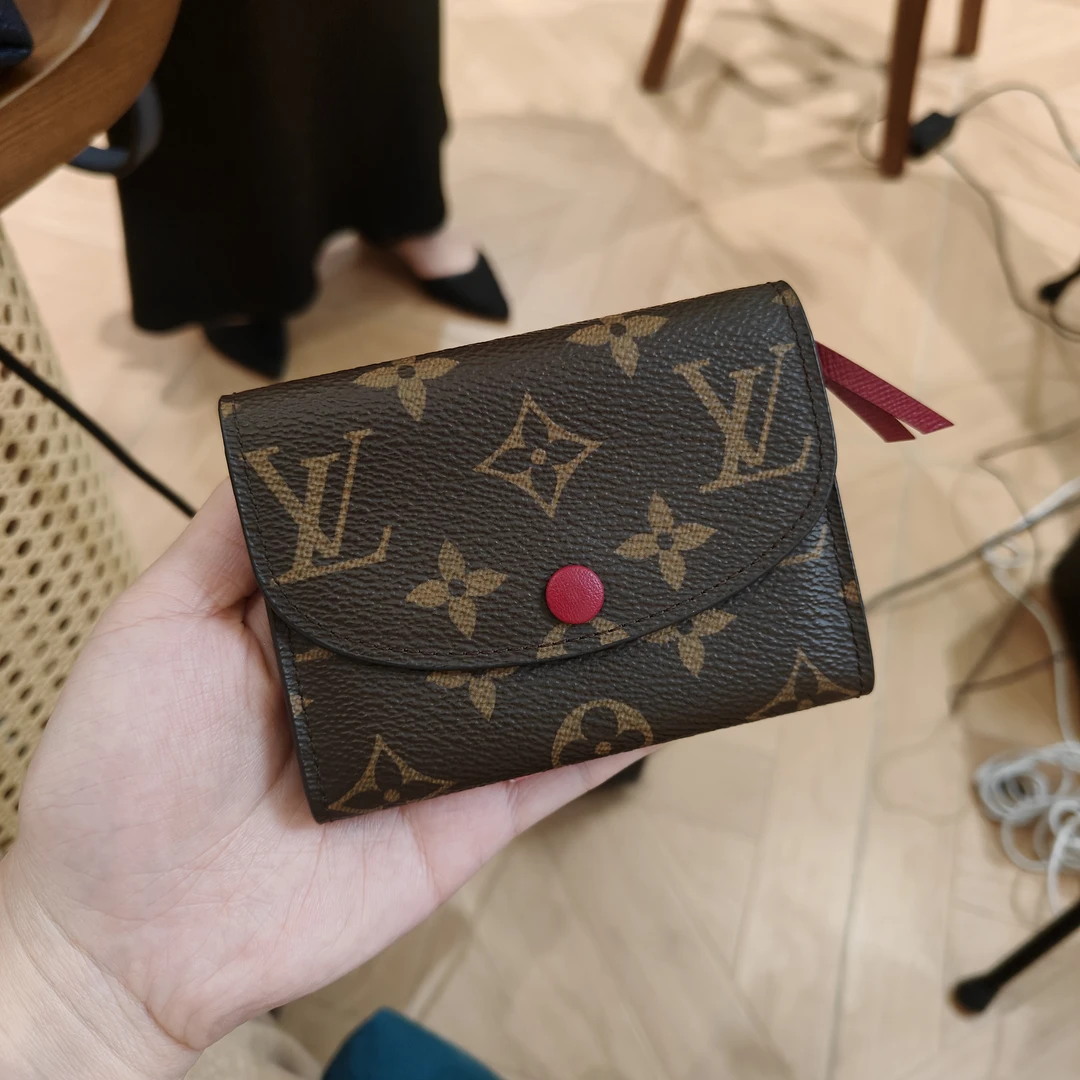 95新 LouisVuitton/路易威登 Lv老花卡包 23020120-02