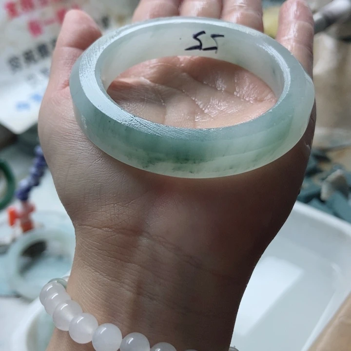 石英质玉手镯未镶嵌加*?加工定制