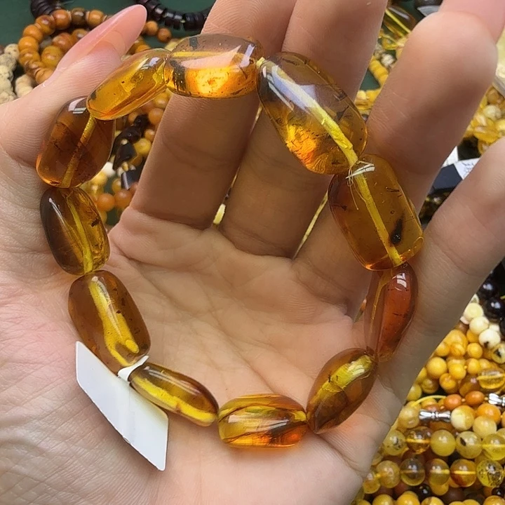 琥珀未镶嵌珠宝奇石