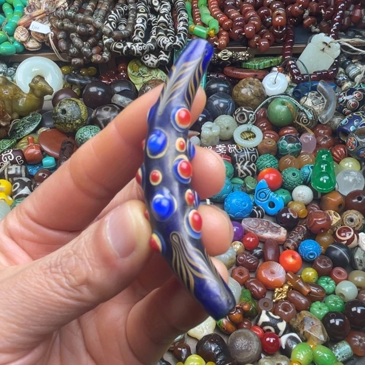 舍***得玛瑙/玉髓未镶嵌颈饰