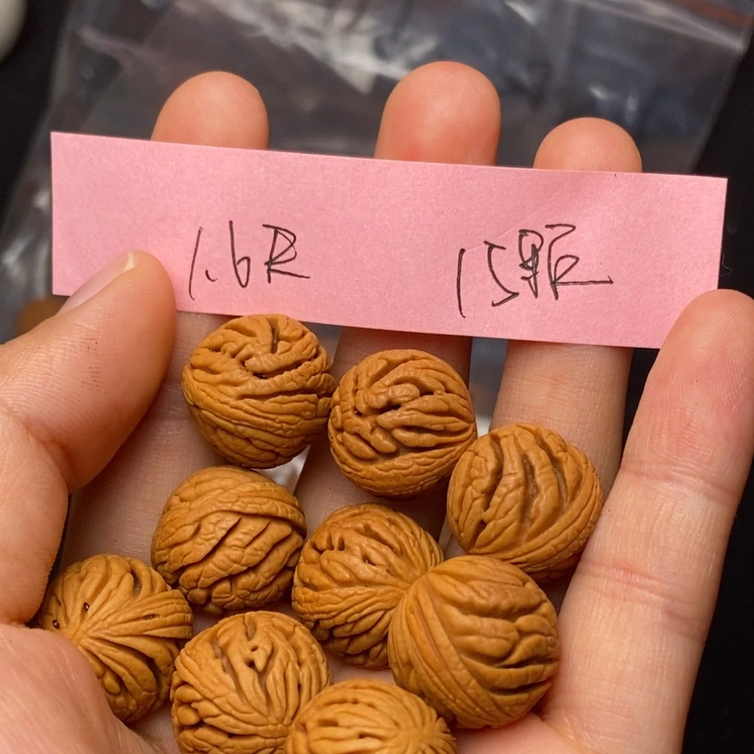 桃核手串秦岭龙纹桃核1