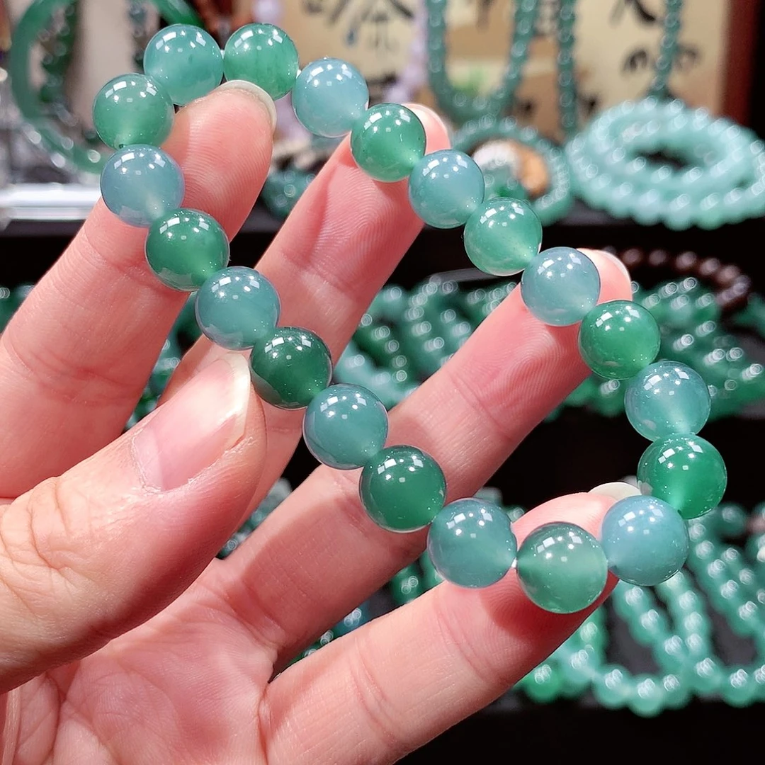 翡翠未镶嵌手链卡9.8