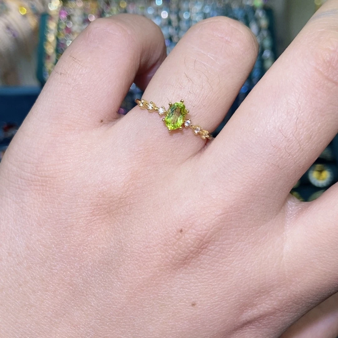 橄榄石银S925镶嵌戒指