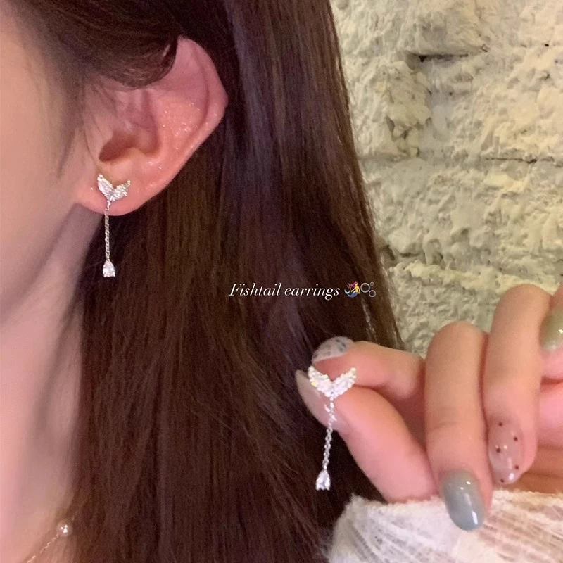 合金耳饰 适合圆脸的满钻鱼尾耳饰水滴流苏耳环女轻奢高级感耳钉