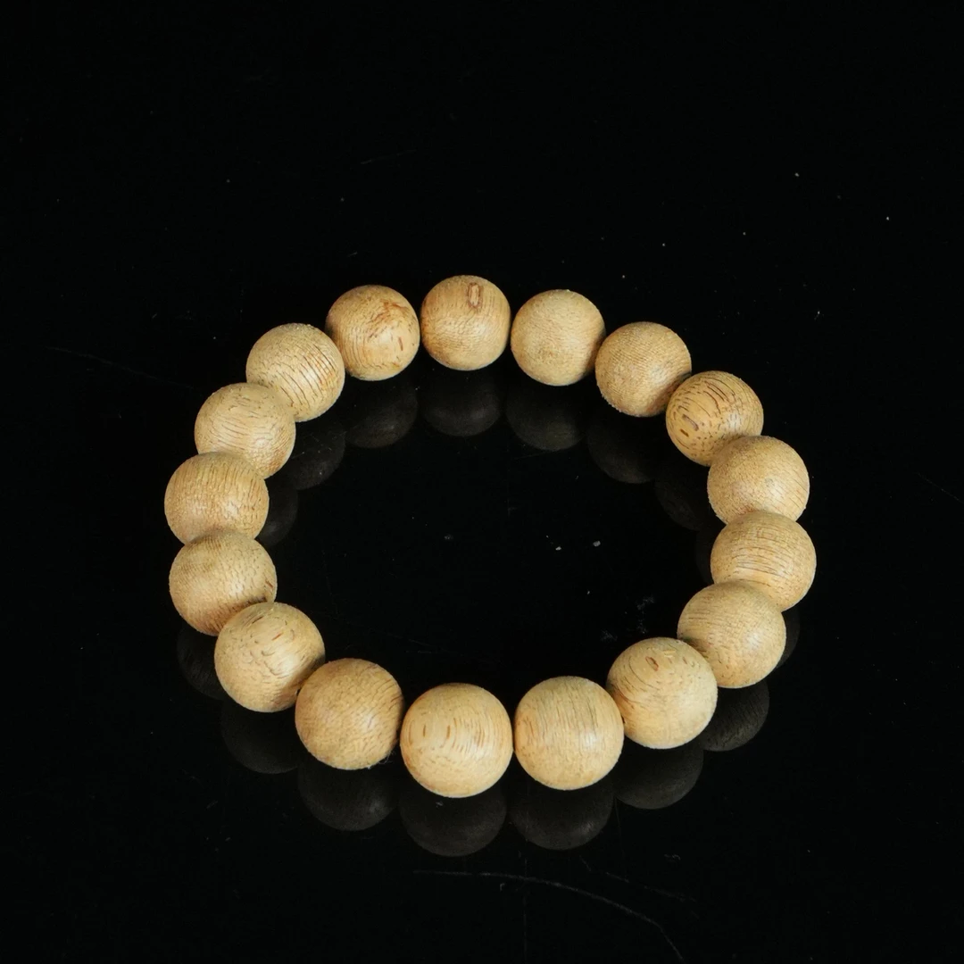 DY-B649 加里曼丹黄油软丝老料沉香手串 1.23cm 8.4g