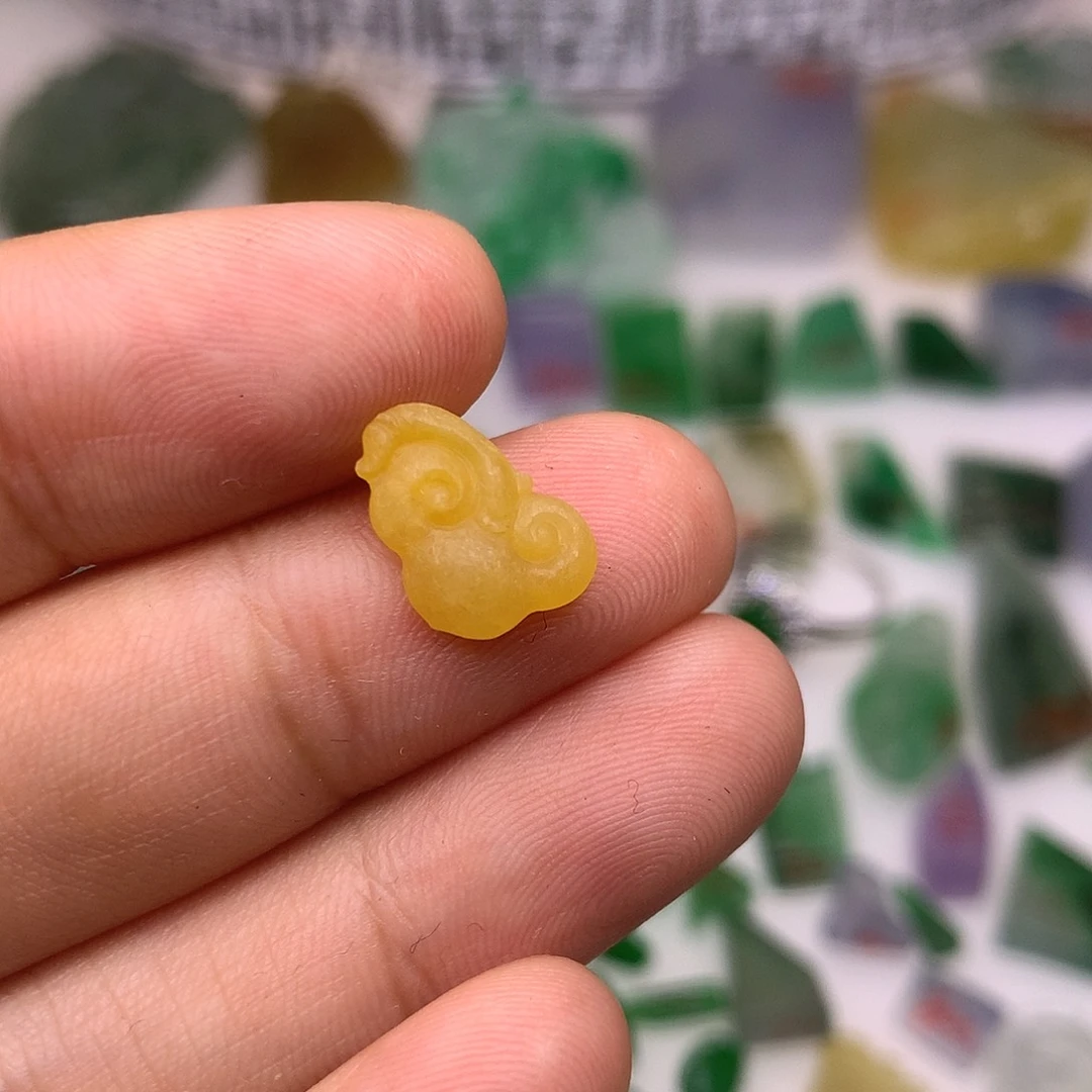 定制翡翠未镶嵌天然翡翠定制