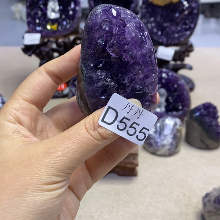 未镶嵌水晶大型摆件（非配饰）