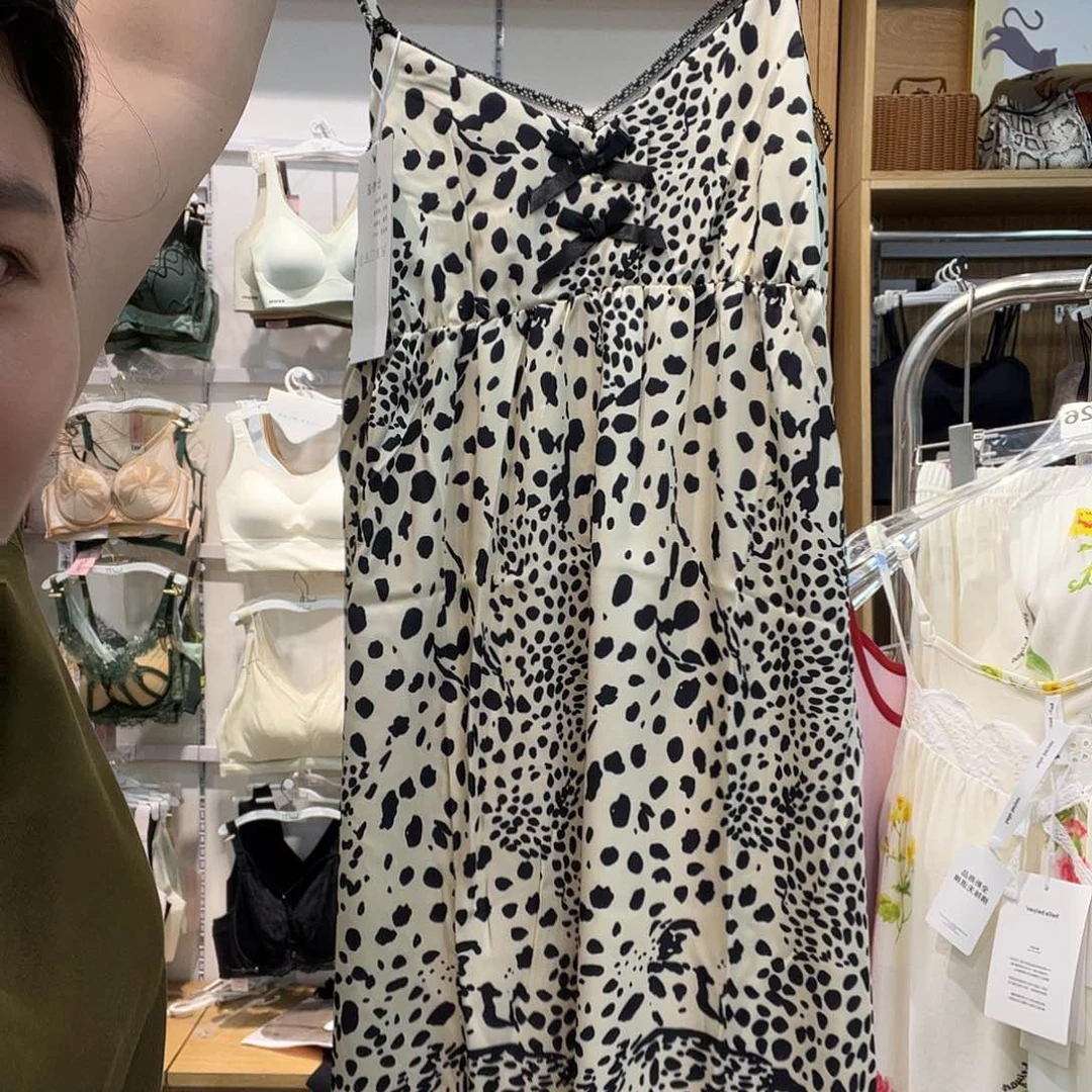 三醋酯纤维七月了妹子
